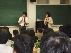 会場内の様子 一枚目