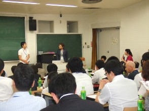 会場内の様子 二枚目